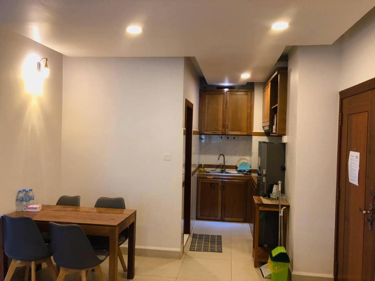 Lägenhet på 60 m² i Chamkar Morn, med 2 sovrum och 2 badrum  Phnom Penh Exteriör bild