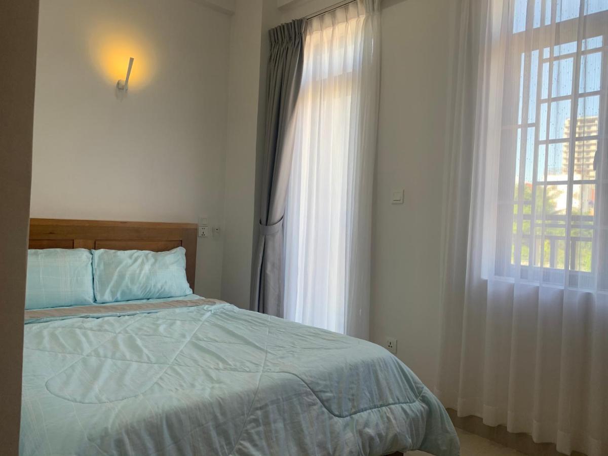 Lägenhet på 60 m² i Chamkar Morn, med 2 sovrum och 2 badrum  Phnom Penh Exteriör bild