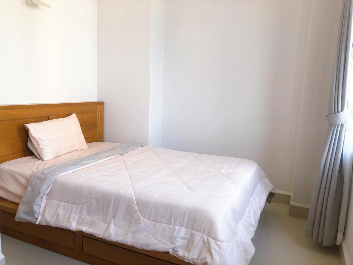 Lägenhet på 60 m² i Chamkar Morn, med 2 sovrum och 2 badrum  Phnom Penh Exteriör bild