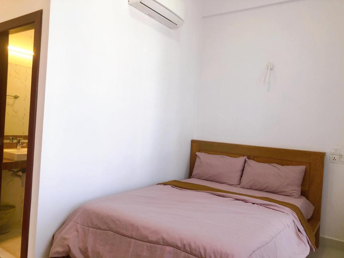 Lägenhet på 60 m² i Chamkar Morn, med 2 sovrum och 2 badrum  Phnom Penh Exteriör bild