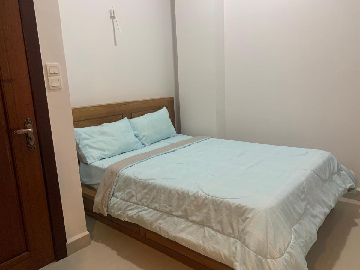 Lägenhet på 60 m² i Chamkar Morn, med 2 sovrum och 2 badrum  Phnom Penh Exteriör bild